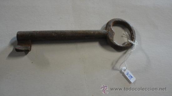 Antig&uuml;edades: Llave de 14 cm aproximadamente, hueca - Foto 1
