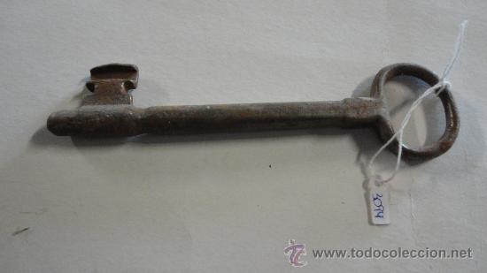 Antig&uuml;edades: Llave de 16 cm aproximadamente - Foto 1