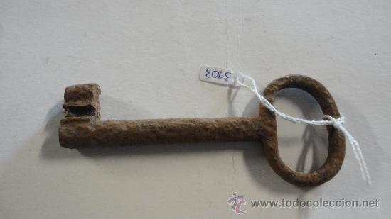 Antig&uuml;edades: Llave de 105 cm aproximadamente - Foto 1