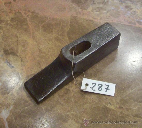 Antig&uuml;edades: ANTIGUO MARTILLO DE CARPINTERO - Foto 1