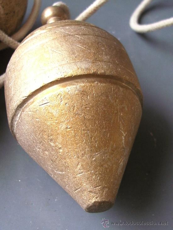 Antig&uuml;edades: plomada de laton de 9cm aprox de largo (con la punta aplanada) - Foto 3