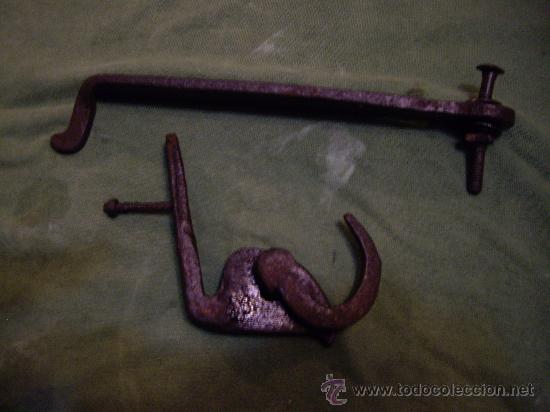 Antig&uuml;edades: CERROJO DE HIERRO ANTIGUO - Foto 5