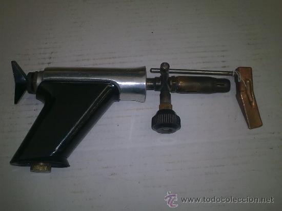 Antig&uuml;edades: ANTIGUO SOPLETE CON FORMA DE PISTOLA - Foto 2