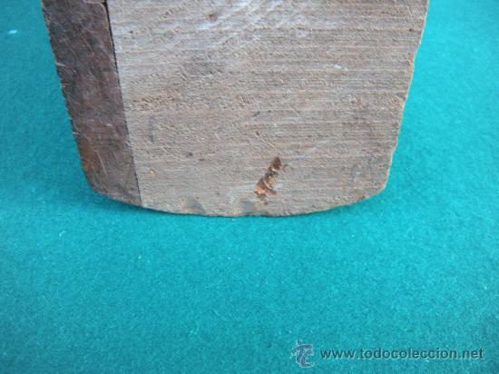 Antig&uuml;edades: CEPILLO DE CARPINTERO CON BASE CURVA - Foto 4