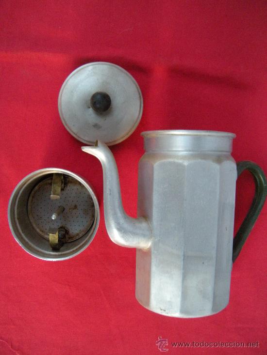 Antig&uuml;edades: ANTIGUA CAFETERA DE ALUMINIO - Foto 2