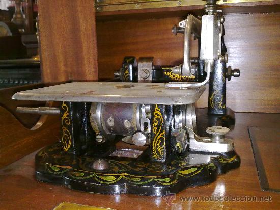 Antig&uuml;edades: MAQUINA DE COSER WHEELER & WILSON - Foto 5