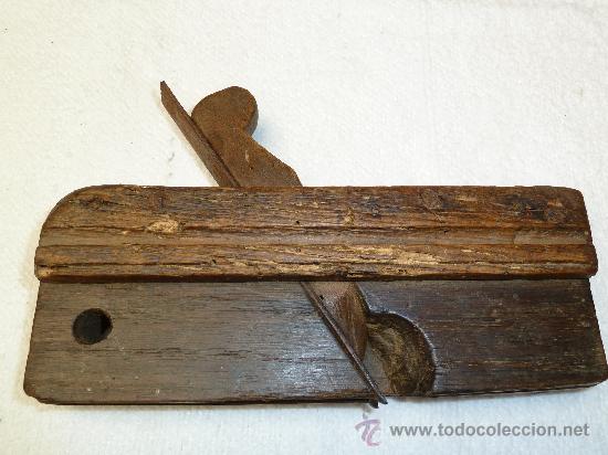 Antig&uuml;edades: ANTIGUO CEPILLO DE CARPINTERIA   18 X 11 CM. - Foto 1