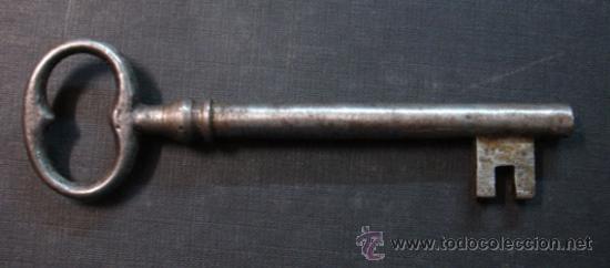 Antig&uuml;edades: LLAVE ANTIGUA. 13 CM. - Foto 1