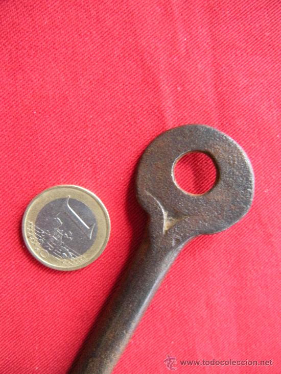Antig&uuml;edades: ANTIGUA LLAVE DE HIERRO FORJADO. FORJA. - Foto 3