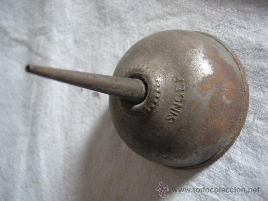 Antig&uuml;edades: ACEITERA SINGER ANTIGUA - Foto 1