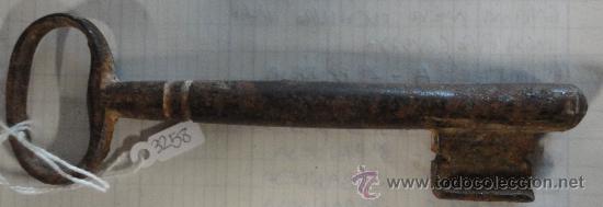 Antig&uuml;edades: Llave antigua de 13,5 cms. - Foto 1