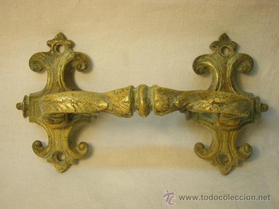 Antig&uuml;edades: TIRADOR DE BRONCE DE FINALES DEL XIX - Foto 1