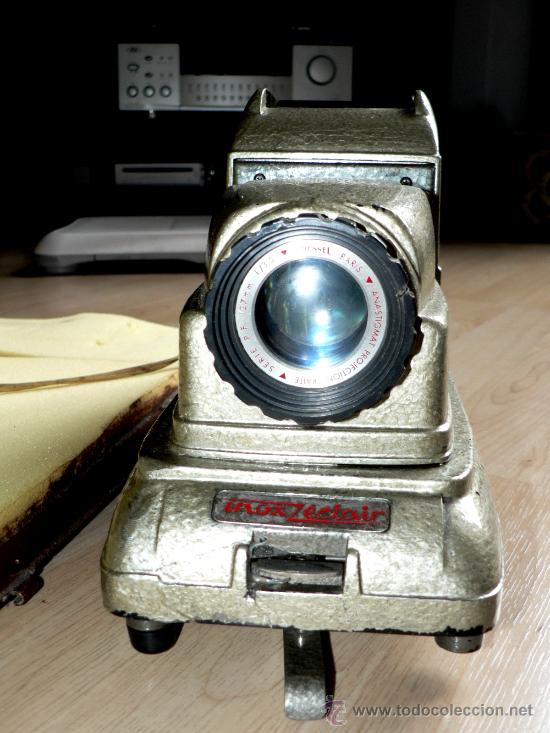 Antig&uuml;edades: ANTIGUO PROYECTOR DE DIAPOSITIVAS MANUAL. MARCA ECLAIR. EN CAJA DE MADERA - Foto 2