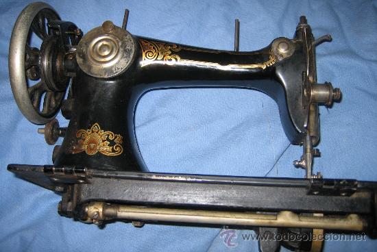 Antig&uuml;edades: ANTIGUA M&Aacute;QUINA DE COSER - Foto 4