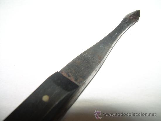 Antig&uuml;edades: ANTIGUO UTIL CORTANTE MANGO DE EBANO. BISTURI. - Foto 2