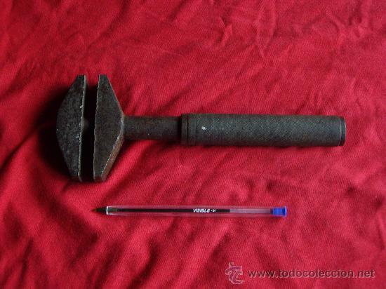 Antig&uuml;edades: LLAVE INGLESA - Foto 3