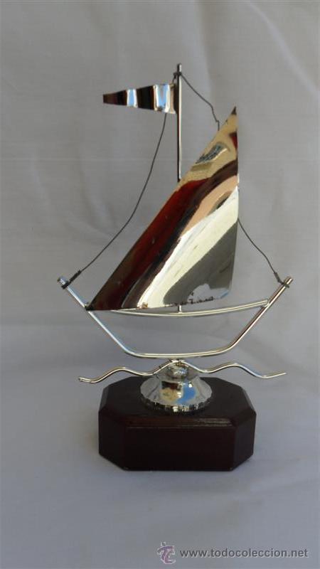 Antig&uuml;edades: trofeo maritimo velero cromado - Foto 1