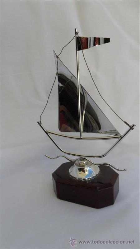 Antig&uuml;edades: trofeo maritimo velero cromado - Foto 2