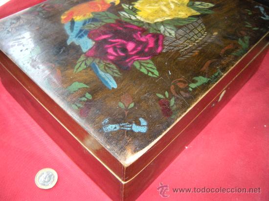 Antig&uuml;edades: CAJA MADERA ANTIGUO NECESER PINTADO - Foto 2