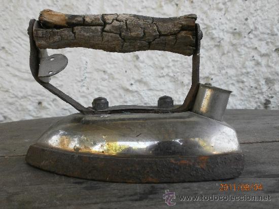 Antig&uuml;edades: ANTIGUA PLANCHA T.E.R. - Foto 1