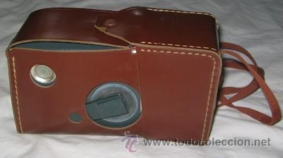 Antig&uuml;edades: CINEC&Aacute;MARA KODAK 8 AUTOM&Aacute;TICA, CON SU ESTUCHE - Foto 4