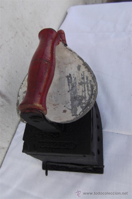 Antig&uuml;edades: plancha antigua - Foto 2