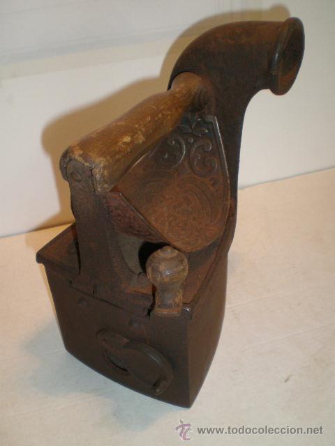 Antig&uuml;edades: PLANCHA DE CHIMENEA - IMPECABLE - Foto 2
