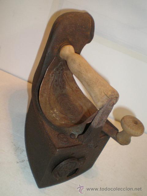 Antig&uuml;edades: PLANCHA DE CHIMENEA - ESCUDO ESVASTICA - Foto 2