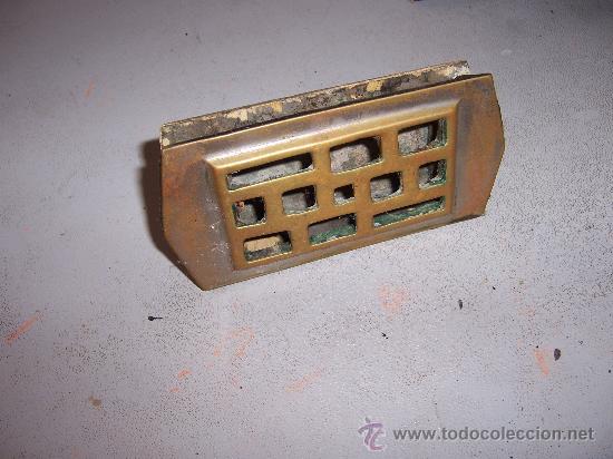 Antiquit&eacute;s: miriya de puerta en bronce ,muy antigua ,