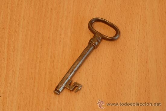 Antig&uuml;edades: Llave antigua. S. XVIII. - Foto 1