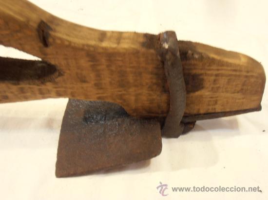 Antig&uuml;edades: AZUELA DE CARPINTERO, TONELERO - Foto 3