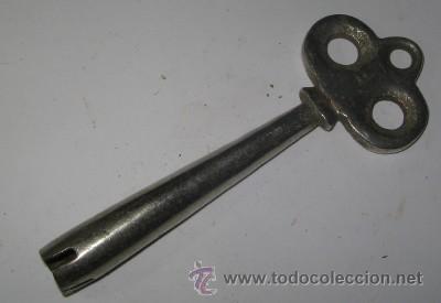 Antig&uuml;edades: ANTIGUA LLAVE DE ACERO - Foto 1