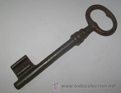Antig&uuml;edades: ANTIGUA LLAVE DE FORJA - Foto 1