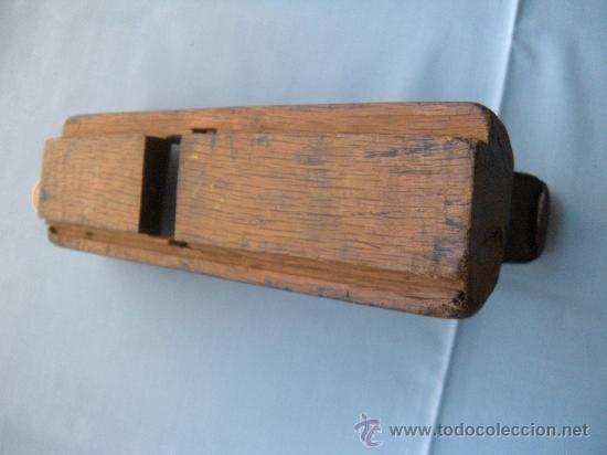 Antig&uuml;edades: ANTIGUO CEPILLO DE CARPINTERO PARA ACANALAR - Foto 4