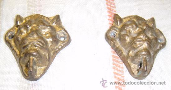 Antig&uuml;edades: dos embellecedores de bronce cabeza de leon - Foto 1