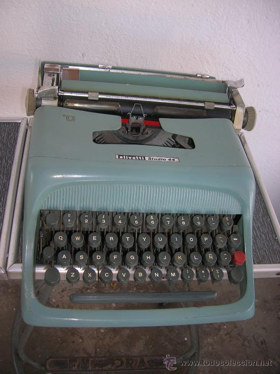 Antig&uuml;edades: Olivetti STUDIO 44 - Foto 2