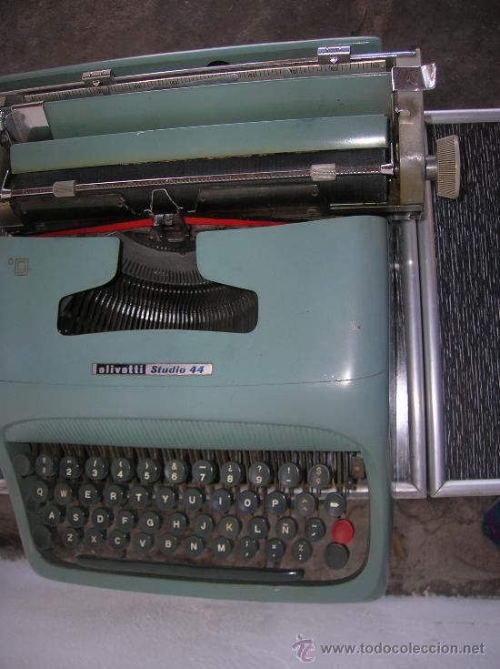 Antig&uuml;edades: Olivetti STUDIO 44 - Foto 4