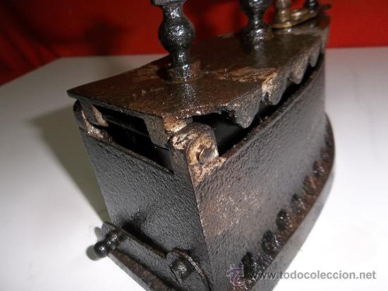 Antig&uuml;edades: ANTIGUA PLANCHA DE CARBON Y BRASA COMPLETA Y EN - Foto 3
