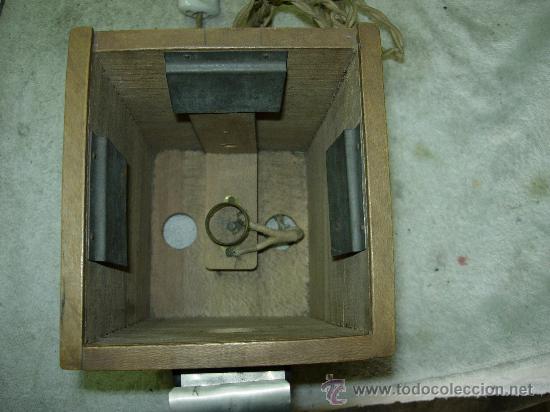 Antig&uuml;edades: Proyector rellev - Foto 7