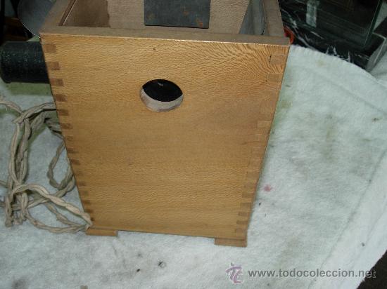 Antig&uuml;edades: Proyector rellev - Foto 4