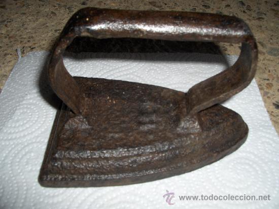 Antig&uuml;edades: PLANCHA HIERRO MACIZO - Foto 1