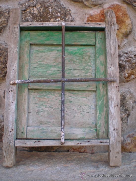 Antig&uuml;edades: ANTIGUA VENTANA, VENTANILLO, CON REJA DE FORJA HIERRO FORJADO. - Foto 2
