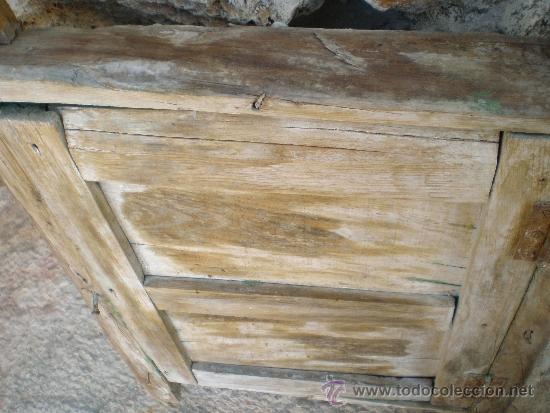 Antig&uuml;edades: ANTIGUA VENTANA, VENTANILLO, CON REJA DE FORJA HIERRO FORJADO. - Foto 4