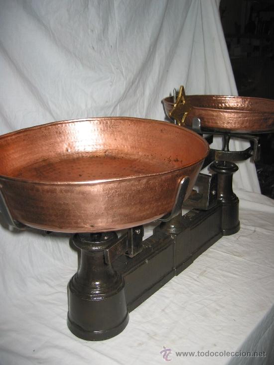Antig&uuml;edades: Preciosas balanzas antiguas espa&ntilde;olas - Foto 2