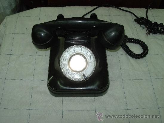 Tel&eacute;fonos: Telefono de baquelita - Foto 1
