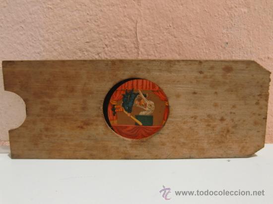 Antig&uuml;edades: Linterna m&aacute;gica marca E.P. con placas - Foto 12