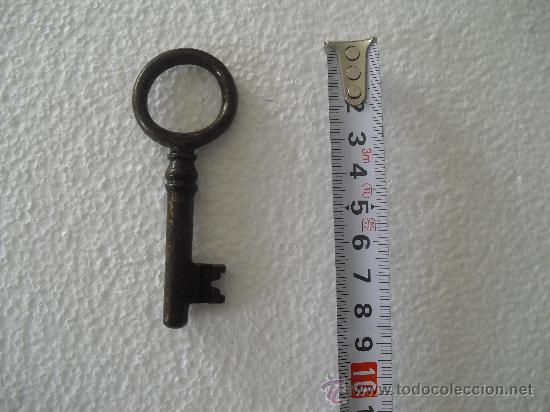 Antig&uuml;edades: Llave antigua  de hierro  . - Foto 1