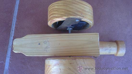 Antig&uuml;edades: CA&Ntilde;ON DE MADERA CON RELOJ EN UN LATERAL - Foto 3