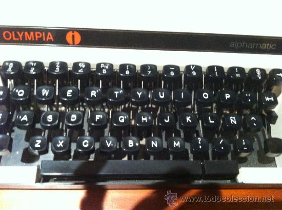 Antigüedades: Antigua máquina de escribir Olimpia Alfhamatic, como nueva. - Foto 3 - 32382950