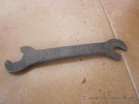 Antig&uuml;edades: HERRAMIENTA ANTIGUA - LLAVE INGLESA - Foto 1